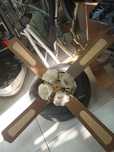 LUSTRA CU VENTILATOR 4 X E27
Cod produs: 27564-