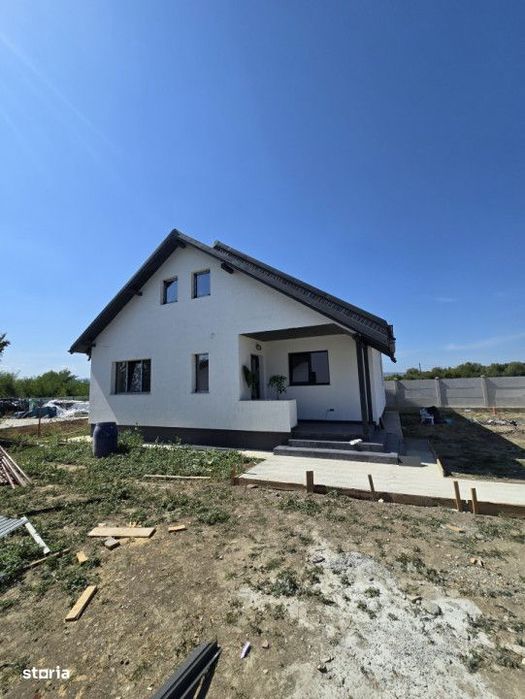 Casa NOUĂ Rusi Ciutea
