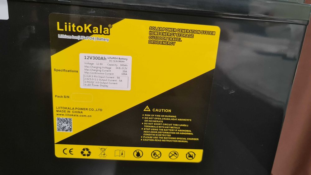 Baterie 12V  -  300Ah   Lithium Ion LiFePO4    Nou