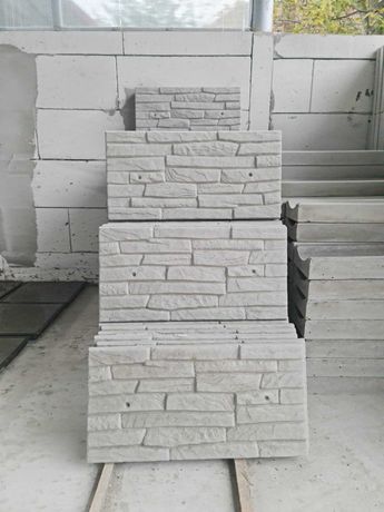 Piatra decorativa din beton (exterior/interior)