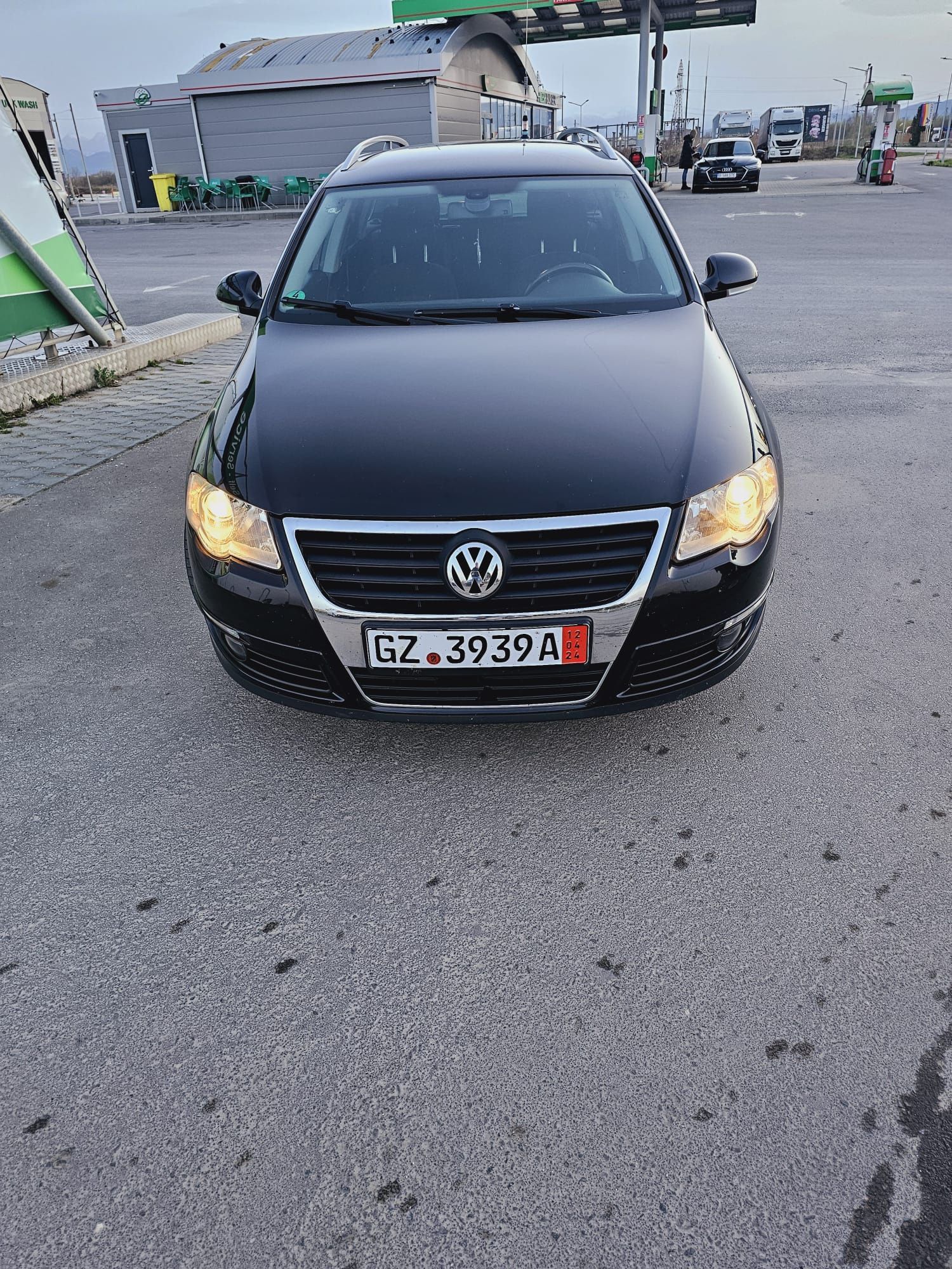 Vând Volkswagen Passat b6 an 2007 recent import