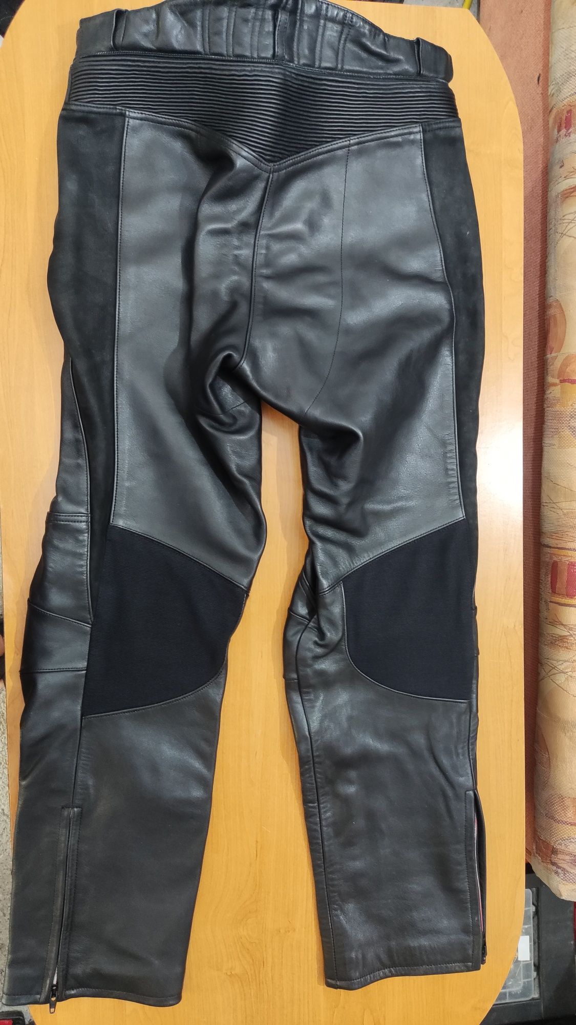 Чисто нов Дамски Мото Кожен Панталон Размер М / Телешки бокс