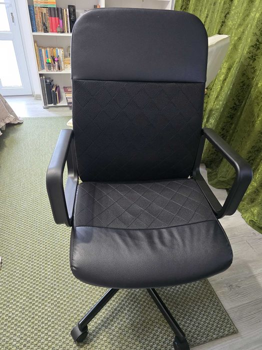 Scaun birou IKEA negru