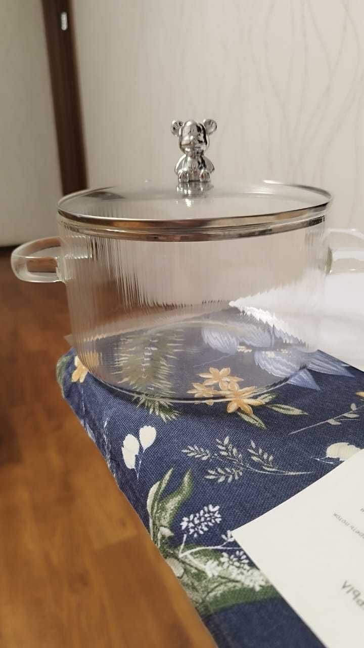 Стеклянная кастрюлька