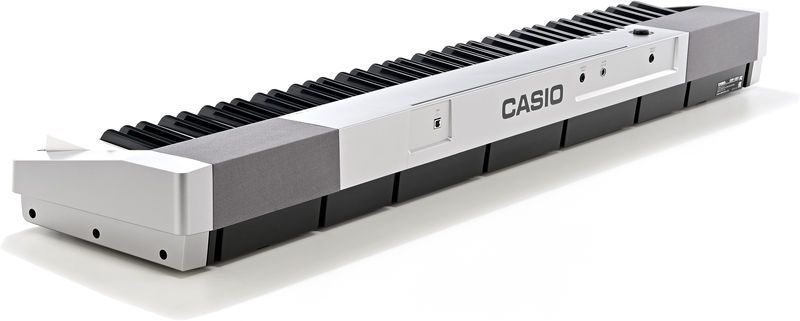 Продам цифровое пианино