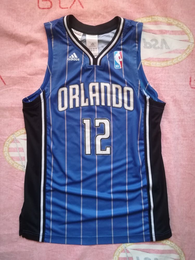 Maieu Bascet Orlando Magic Howard 12