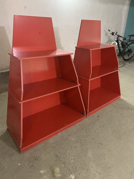 Витриналар сотилади, дўконлар учун.