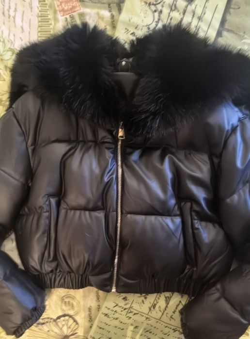 Дамско късо кожено яке