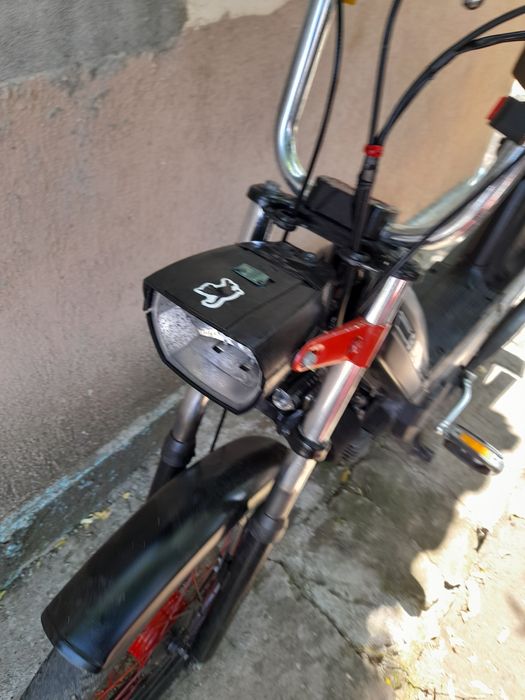 Vând moped garelli noi