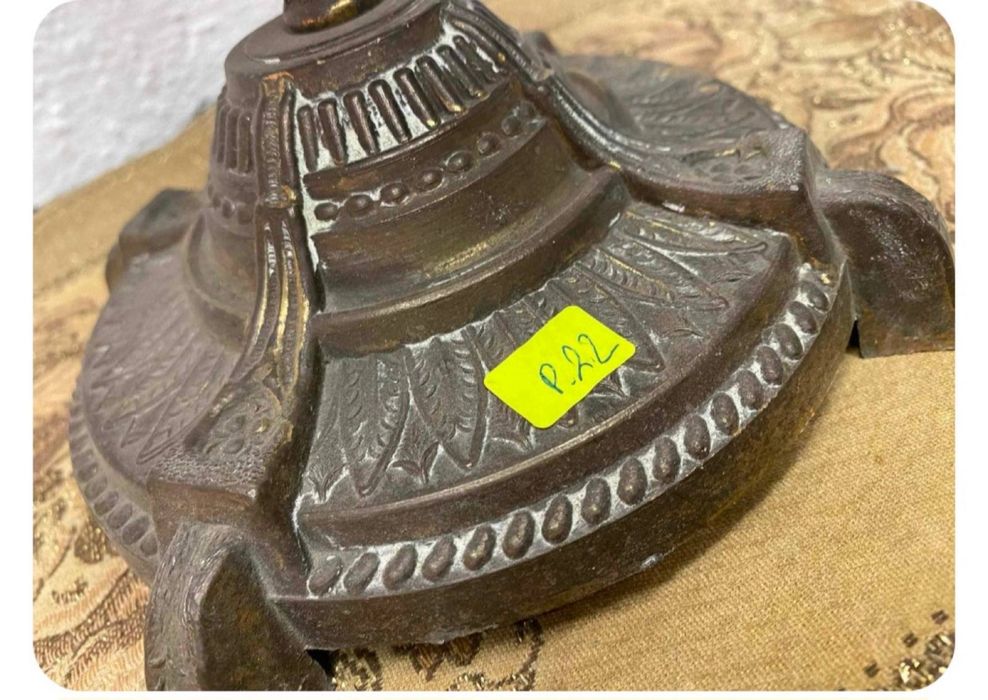 Стара френска лампа от порцелан и месинг газена лампа