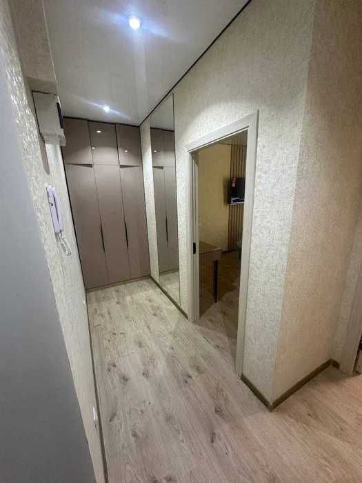 Сдаю квартиру 1/4/9 ЖК Алмазар Сити улица Янги Олмазор ор-р Джами