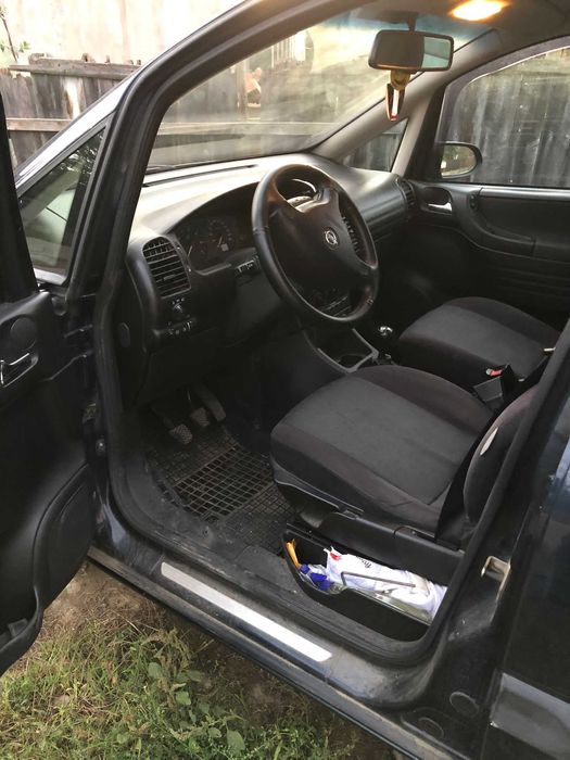 Opel Zafira 1.8 125 cai