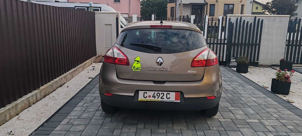 Vand Renault Megane 100000 km An 2013