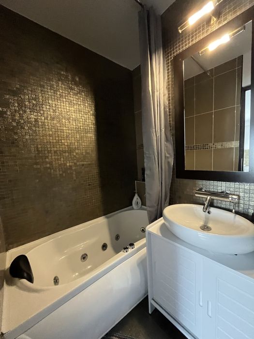 Chirie / Cazare Regim Hotelier Mall Vitan