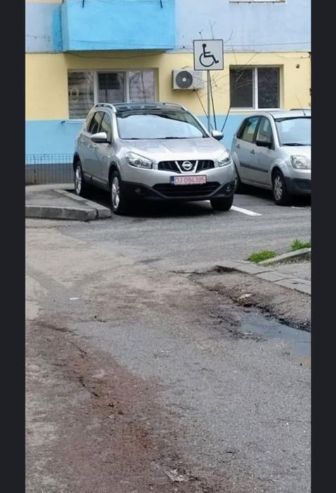 Vând Nissan Qashqai