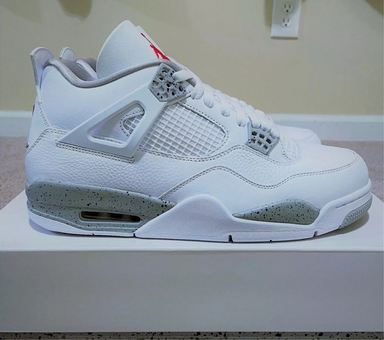 Nike Air Jordan 4 Retro White Oreo
