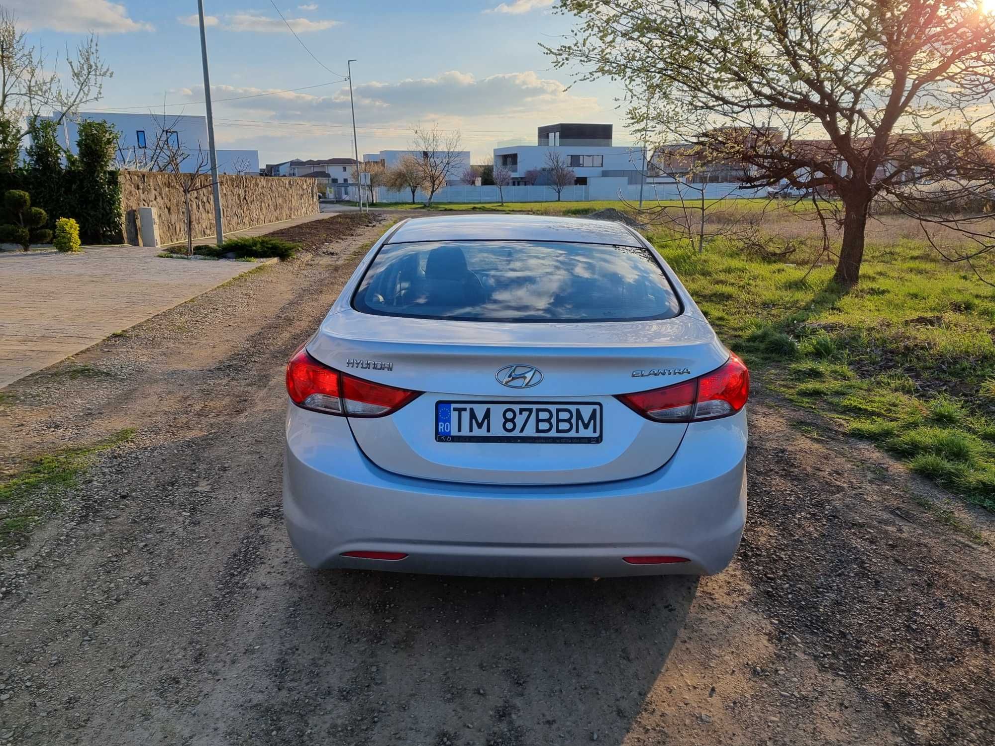 Hyundai Elantra 2012 95000km