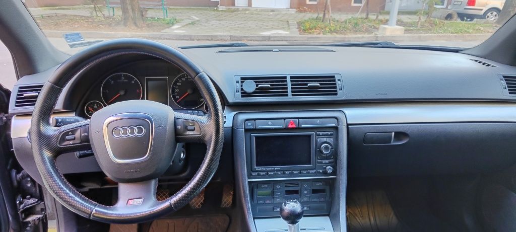 Ауди А4-2.0TDI-140k.-8кл.-6ск. S-Line-2008г.
