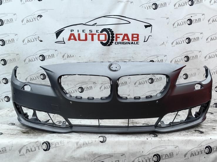 Bara fata Bmw Seria 5 F10-F11 LCI an 2014-2017 Gauri pentru 4 senzori si spalatoare faruri
