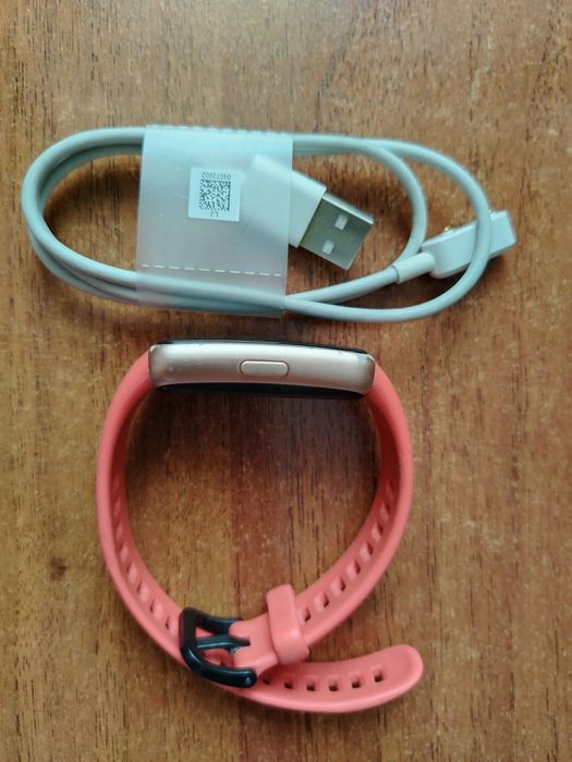 Смарт часы хуавей в дар безоплатно