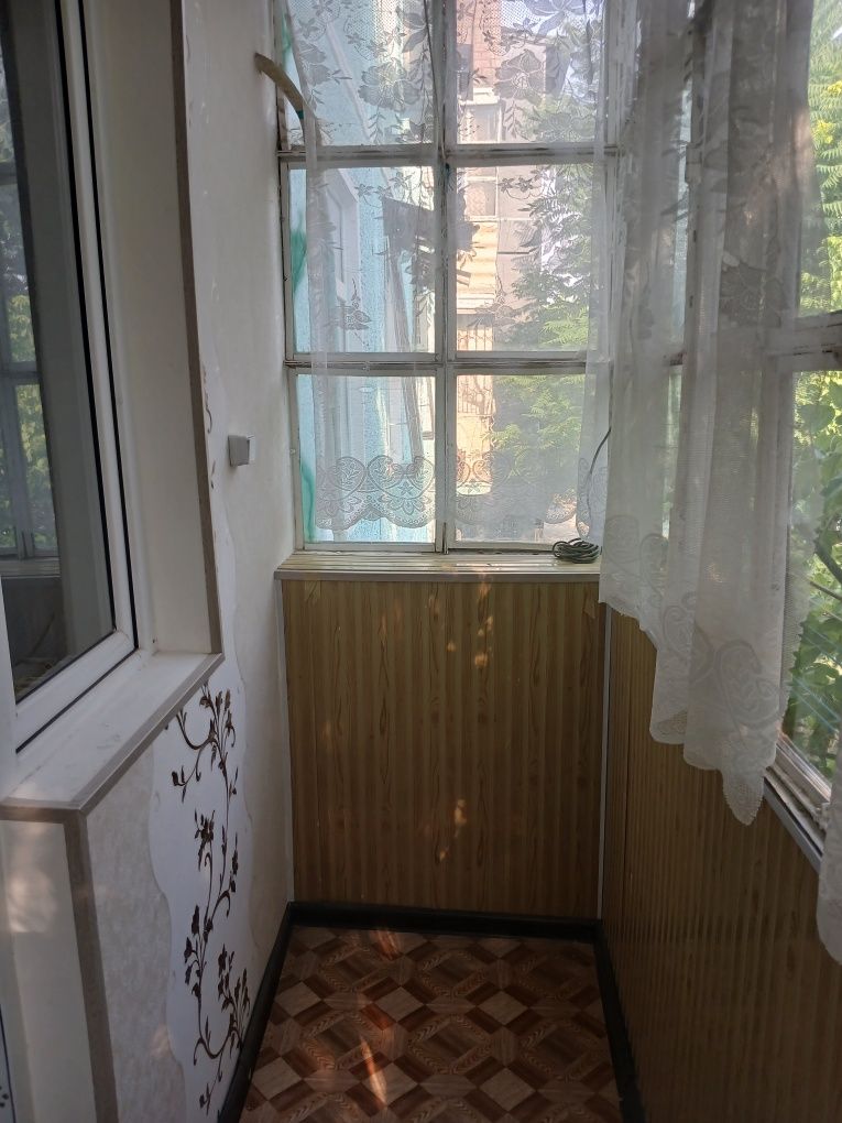 Срочно продам или обменяю на г. Чирчик 1 комнатную квартиру в г. Алмал