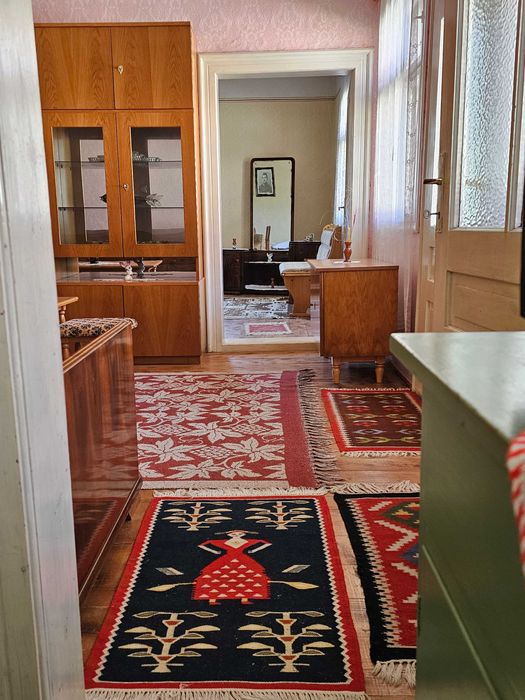 Vând casa în orașul Covasna / Voinesti str. Mihai Eminescu nr. 101