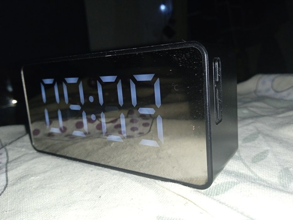 Колонка будильник speaker c9