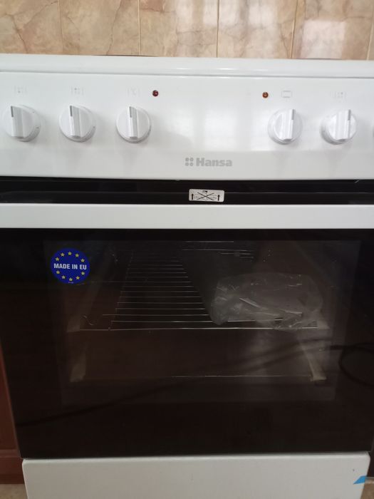 Нова електрическа печка