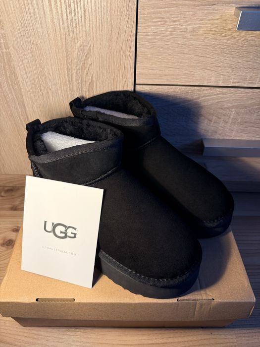 UGG cizme negruu