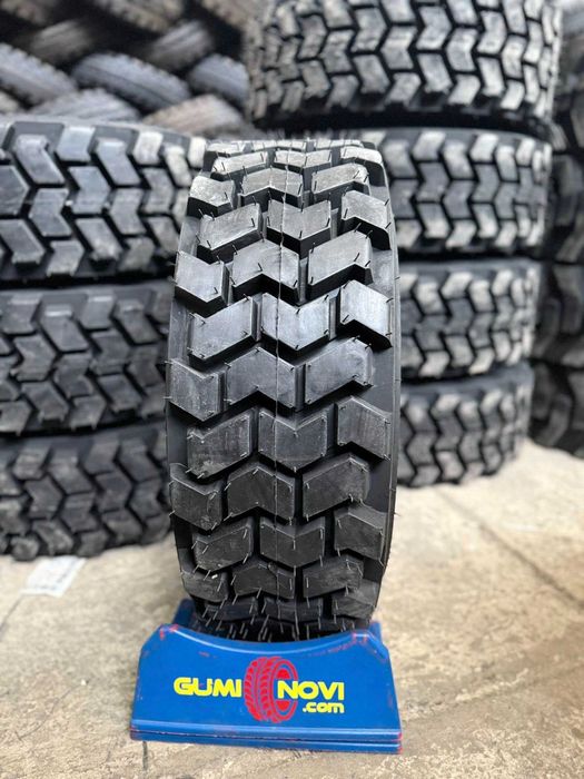 Гуми за бобкат 10-16.5 SWT ROCKMASTER PR1