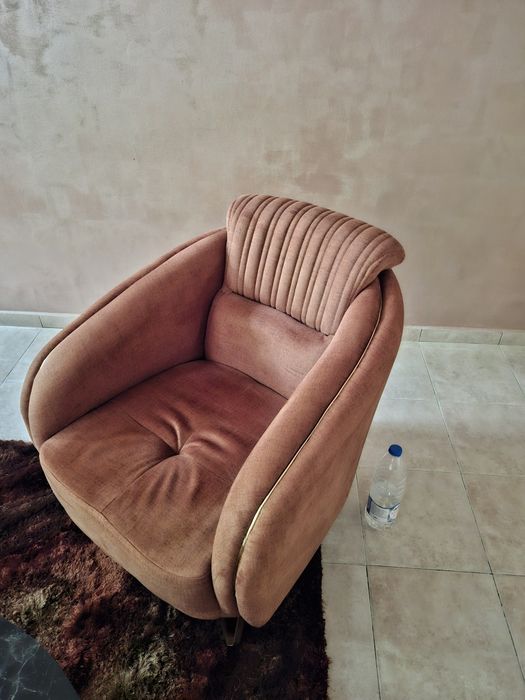 Нов фотьойл от плюш много удобен