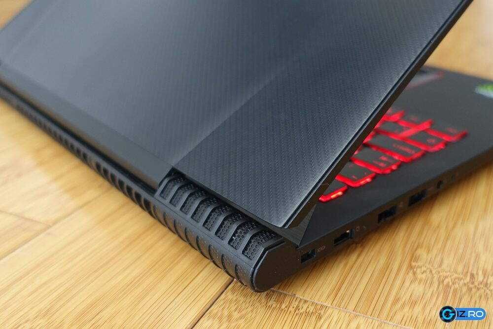 Lenovo Gaming LEGION i7 16GB RAM DDR4 GTX 1050TI GDDR5