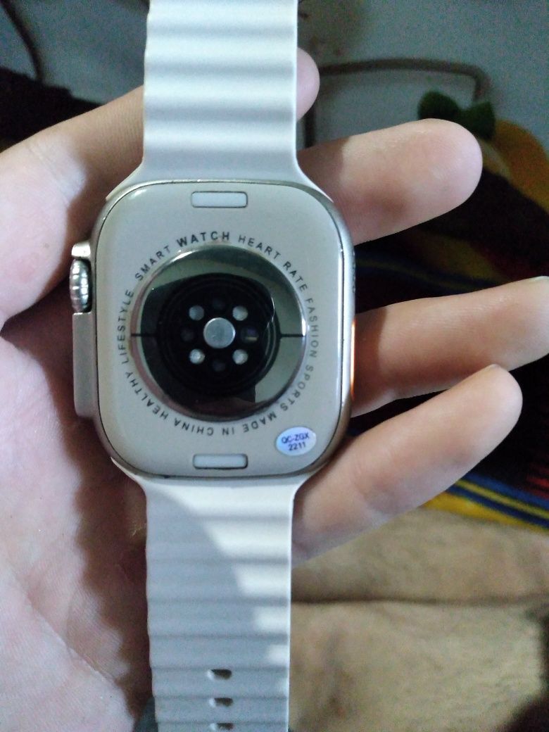 Smart watch 8 gold