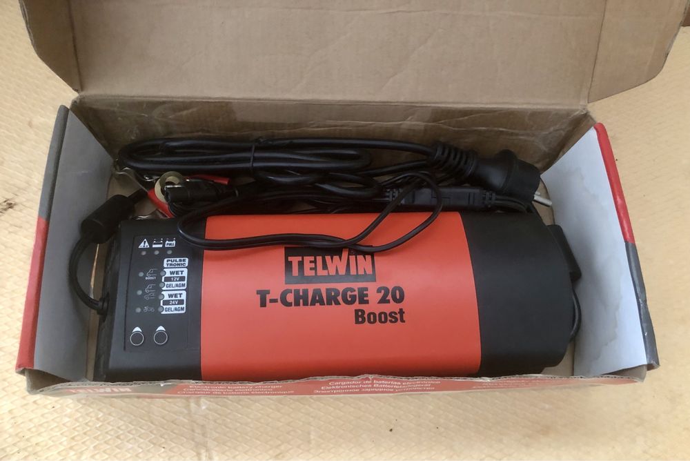 Telwin T-Charge 20 Boost redresor baterii auto 12/24v