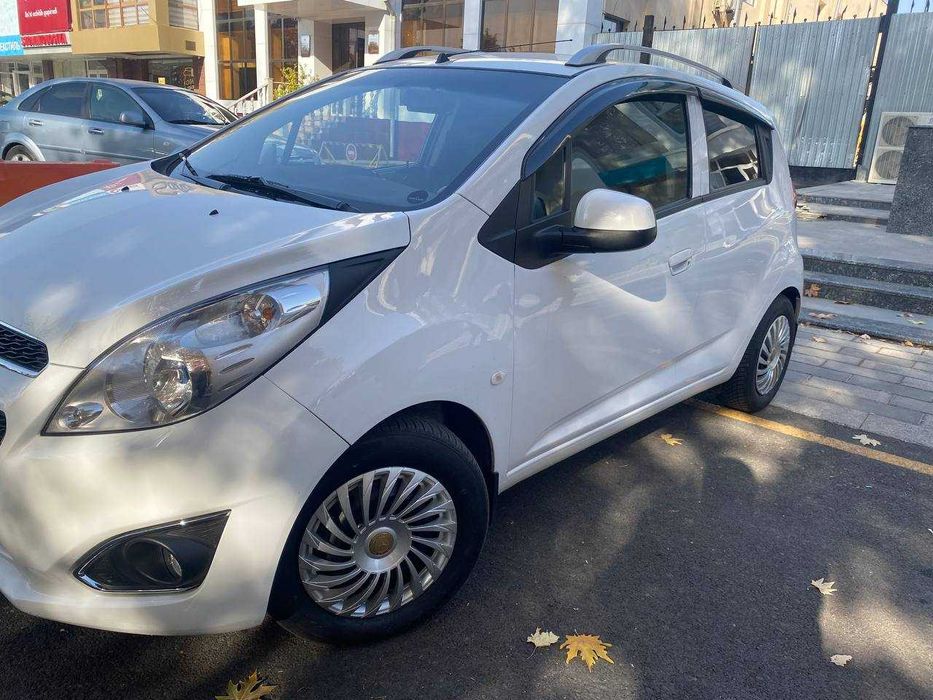 Продается СПАРК 2018 года в отличном состоянии