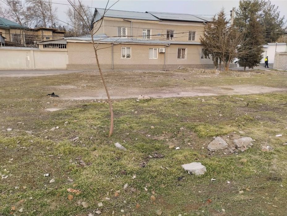 Срочно 1 линия Нежилой Мирзо Улугбек райони Геофизика