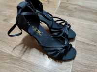Продаются туфли для бальных танцев каблук 7см