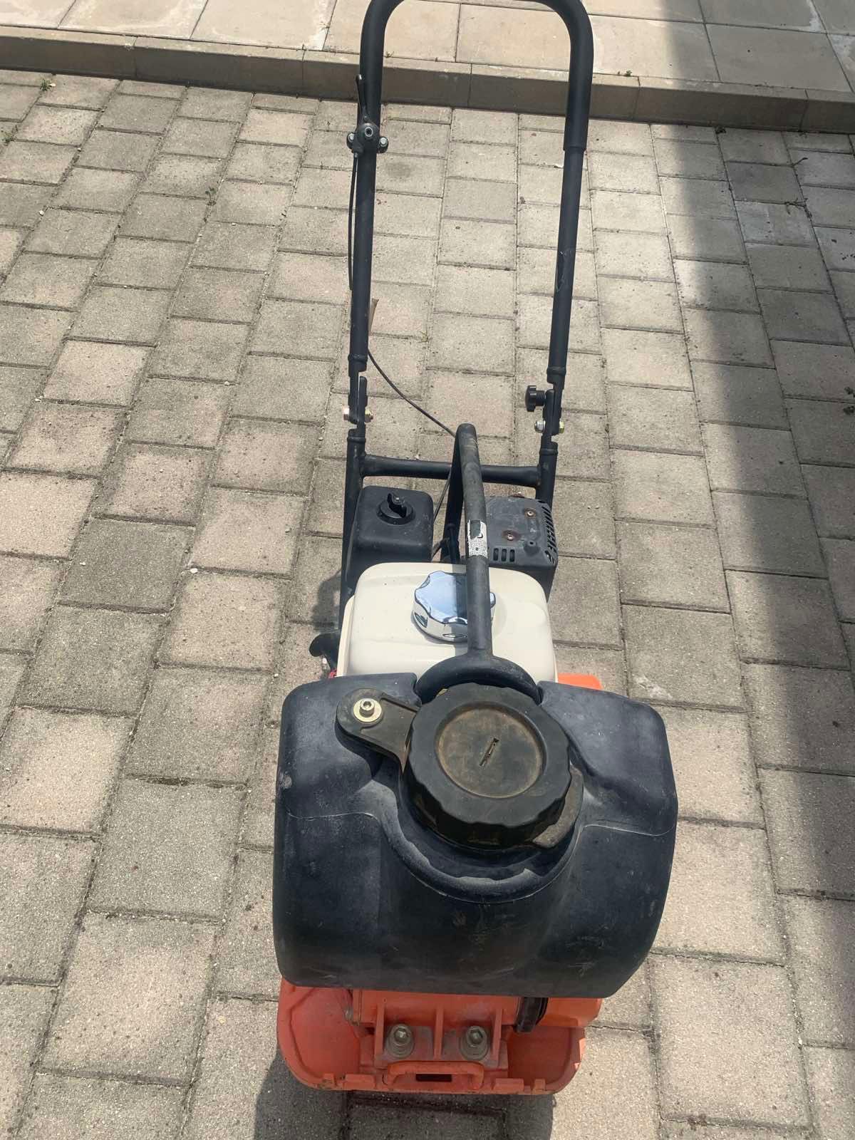 Виброплоча Honda PC70H