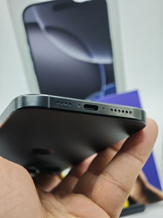 16 Pro Max 256 Ca nou