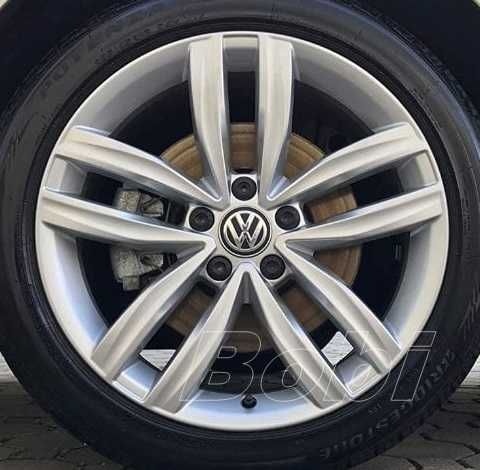 Капачки за джанти VW 65mm / 5G0601171 / Volkswagen Golf Passat Touran