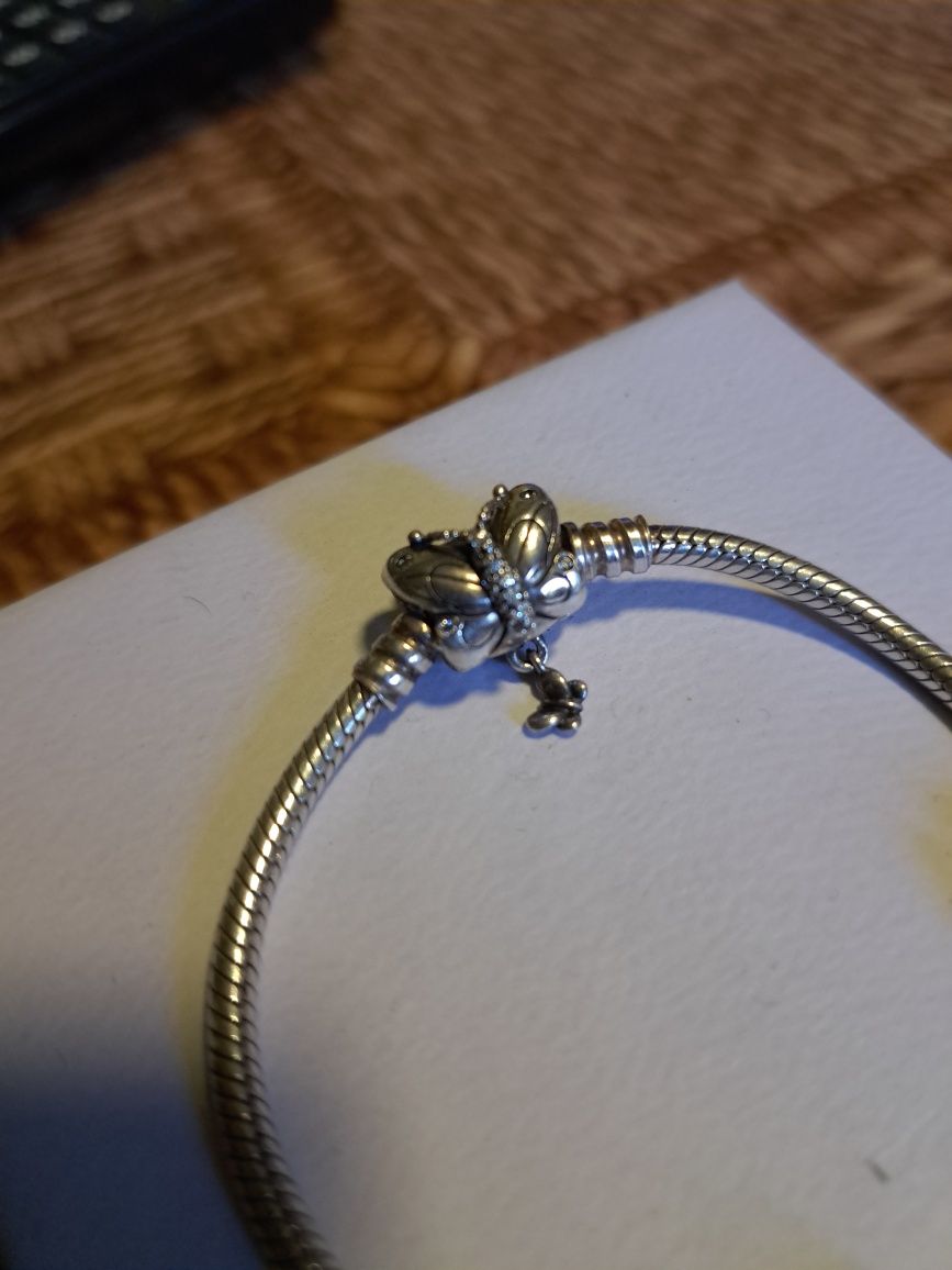 Оригинална гривна Pandora