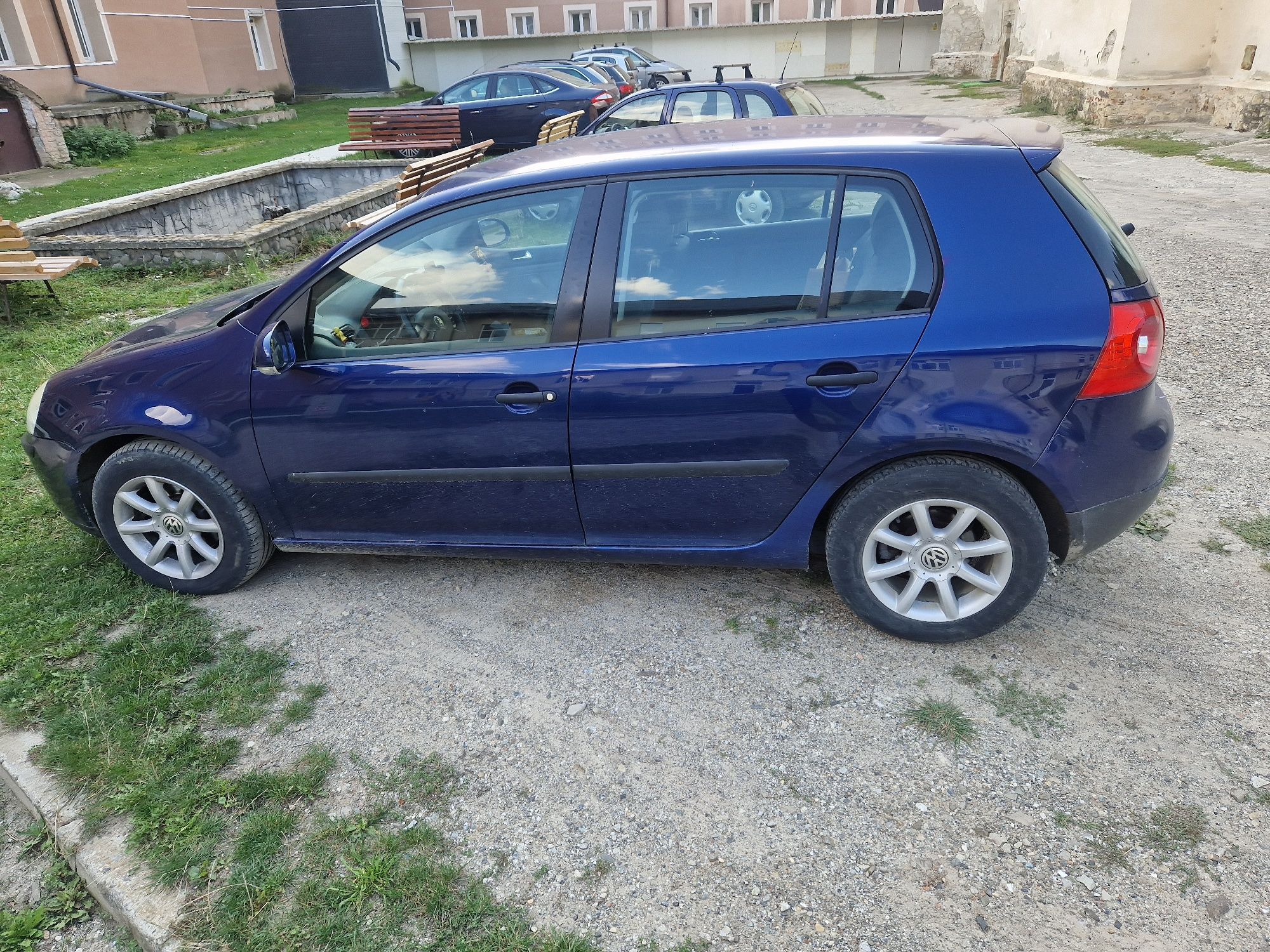 Vând Volskwagen golf 5, 1.9 TDI, 105 Cp, an 2005