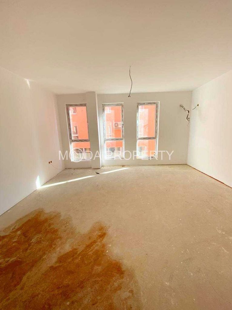Продава се Двустаен апартамент в к.к. Слънчев бряг - 57 кв.м за 720 €/кв.м - Снимка #5