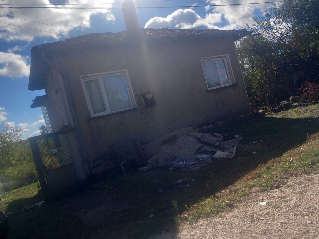 Продава се Къща в с. Ясеновец, Област Разград - 3 кв.м за 11050 €/кв.м - Снимка #1