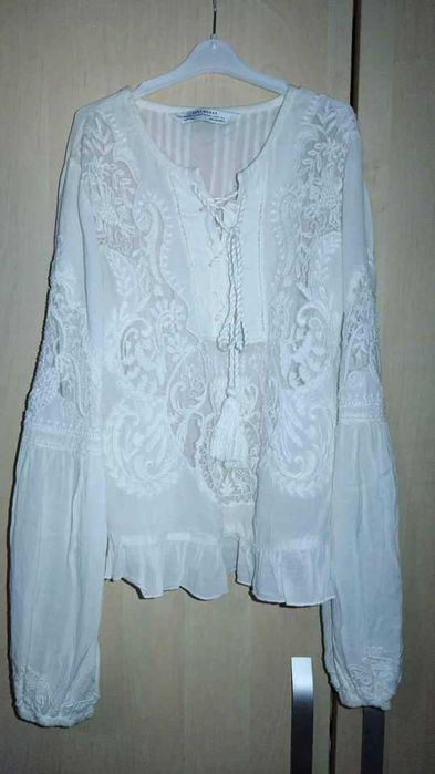 Bluza cu maneca lunga din PANZA TOPITA, brodata - ZARA