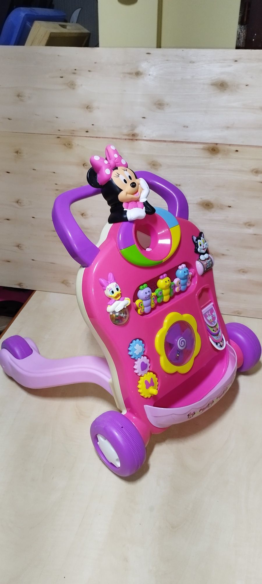 Premergator 2 in 1, roz Minnie Mouse, cu muzica si lumini