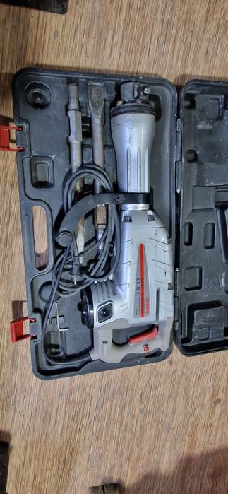 Отбойный молоток Crown 18043