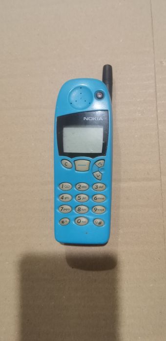 Telefon mobil Nokia 5110 retro vintage colecție anii 90 pentru piese