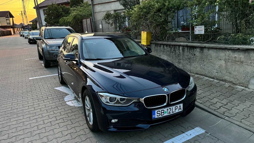 BMW Seria 3  2.0 D Touring  F31 2013