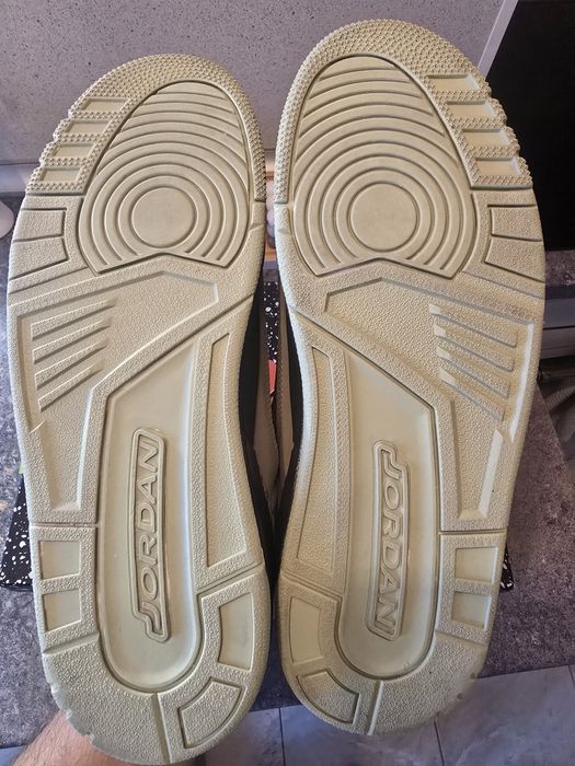 Jordan Spiziki Low Olive Green